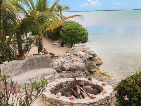 Exclusive Off-Grid Island Retreat in The Bahamas - Luxury Getaway